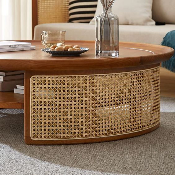 Ratten Retreat Centre Table
