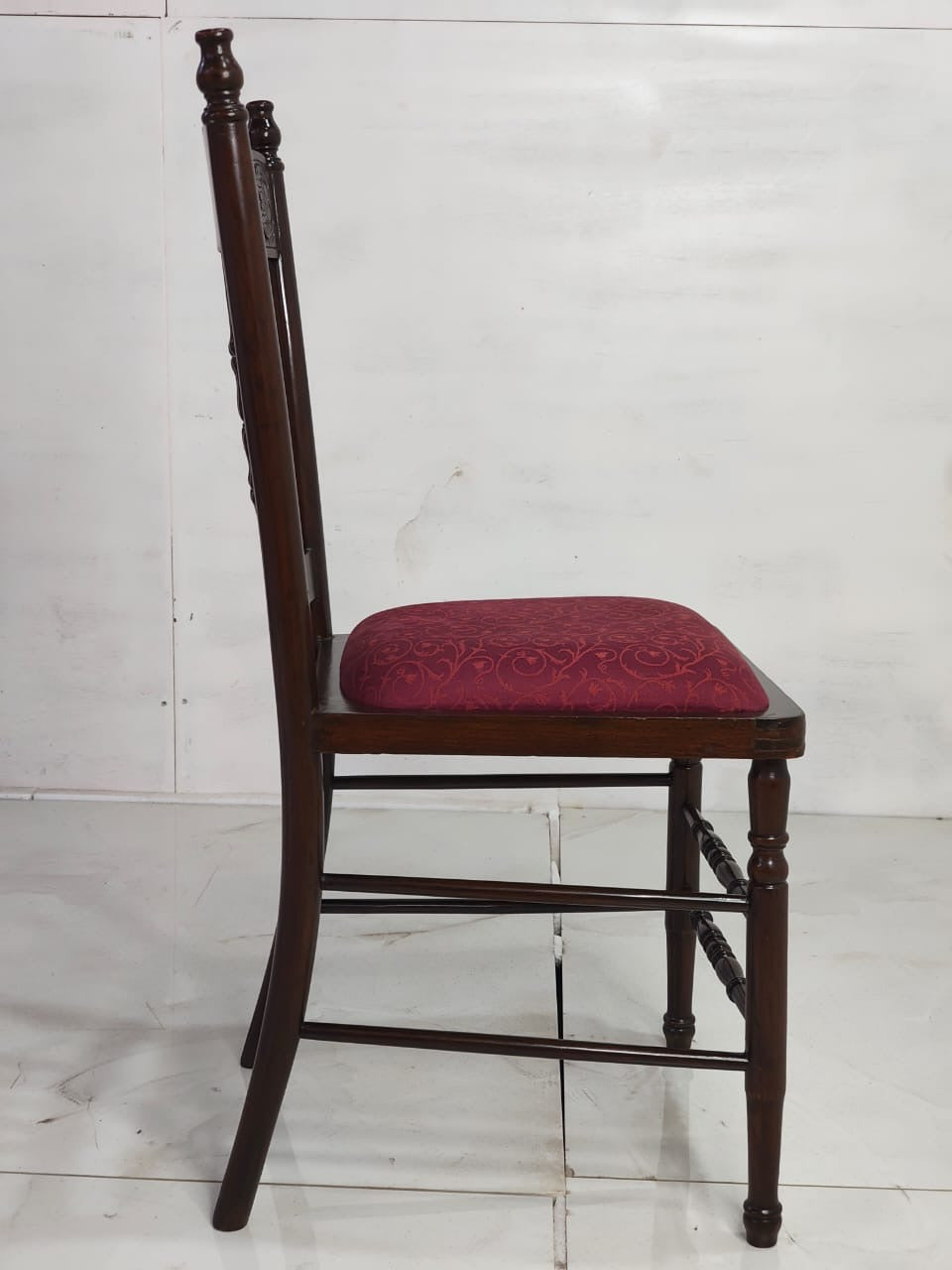 Dorsa Solid Wood Chair