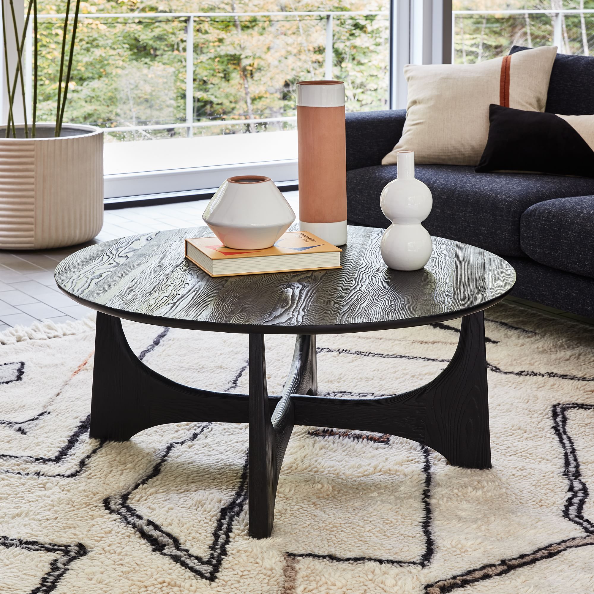 Midnight aura coffee table