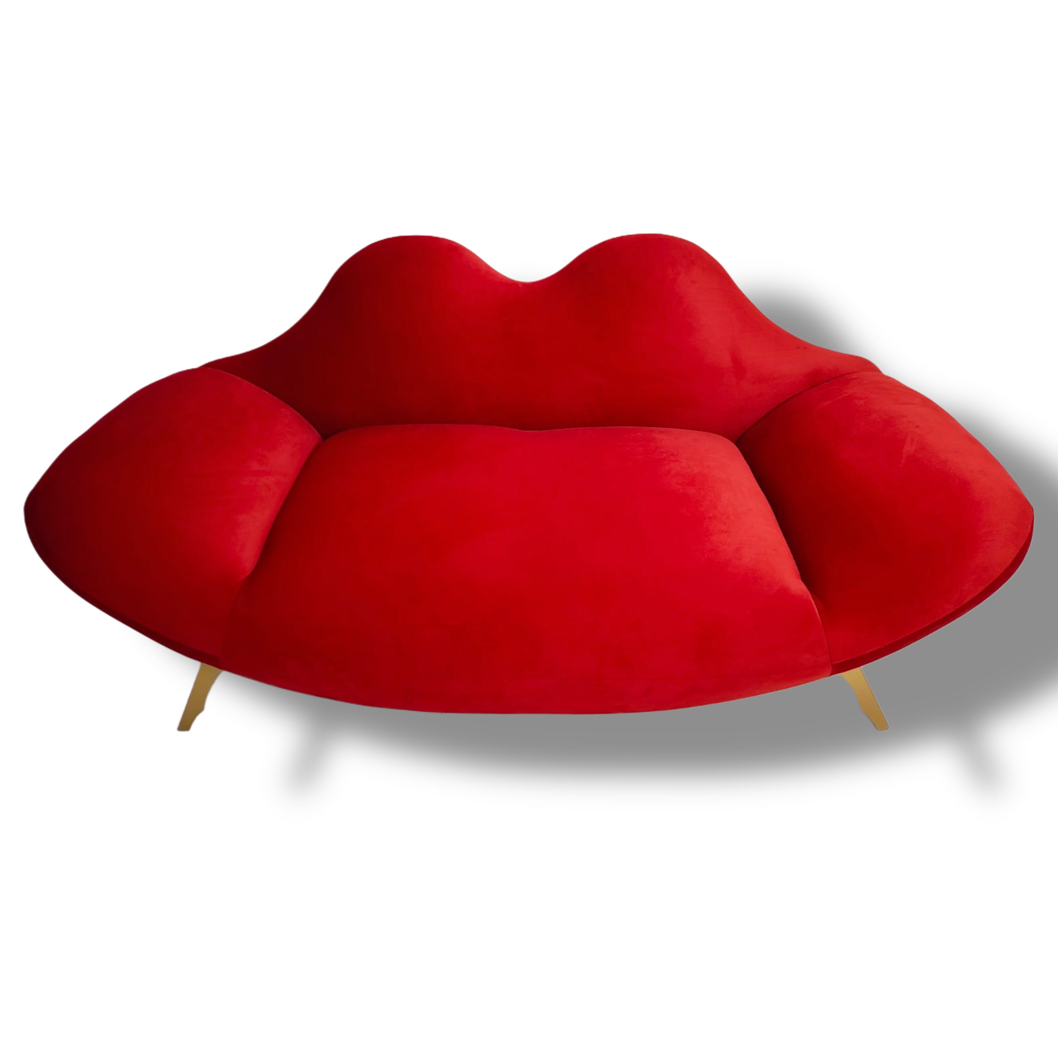 Senorita Lip Smacking Loveseat Sofa